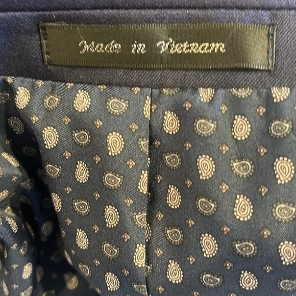 Chaps navy blue lined 50R back vent 2 button blazer - Picture 5 of 9